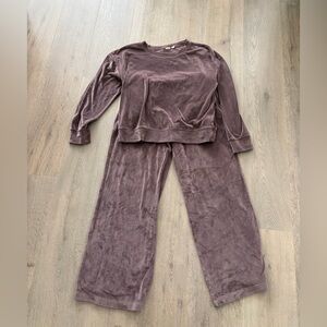GAP Soft Brown Lounge Top